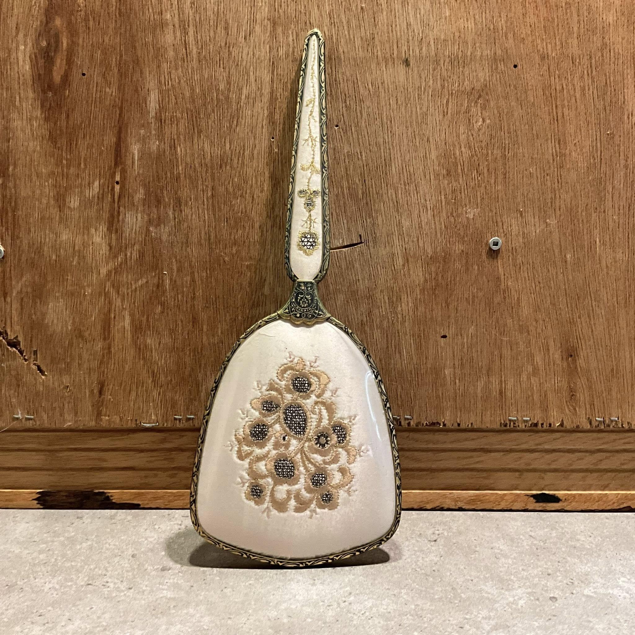 フランス　アンティーク ブラシ Antique French Victorian Hair Brush - Etsy