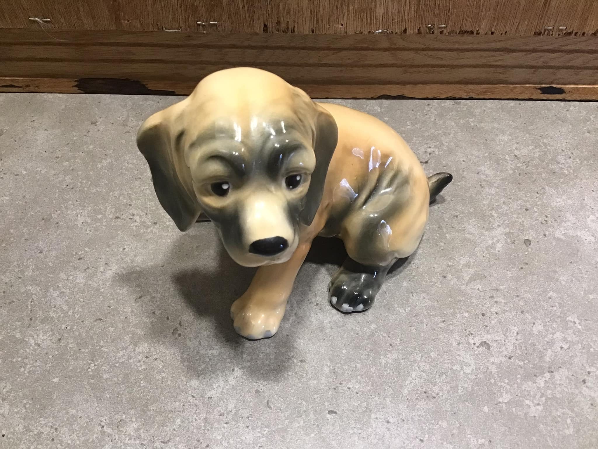 陶器製の犬の置物：ペットのコレクション用オーナメント - Etsy 日本
