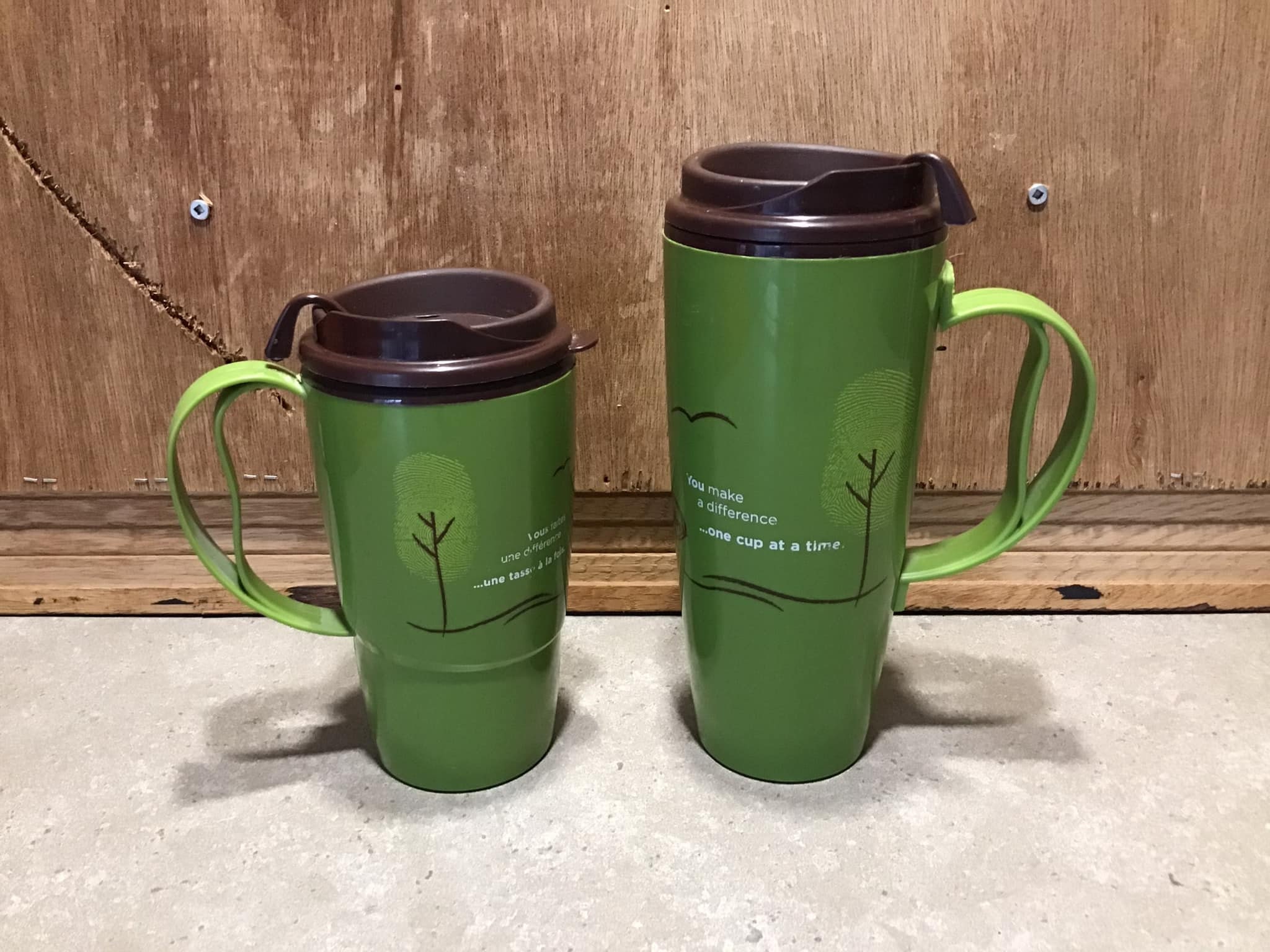 Tim Hortons Thermo-Serve 20 oz Coffee Tumbler Travel Mug Canada