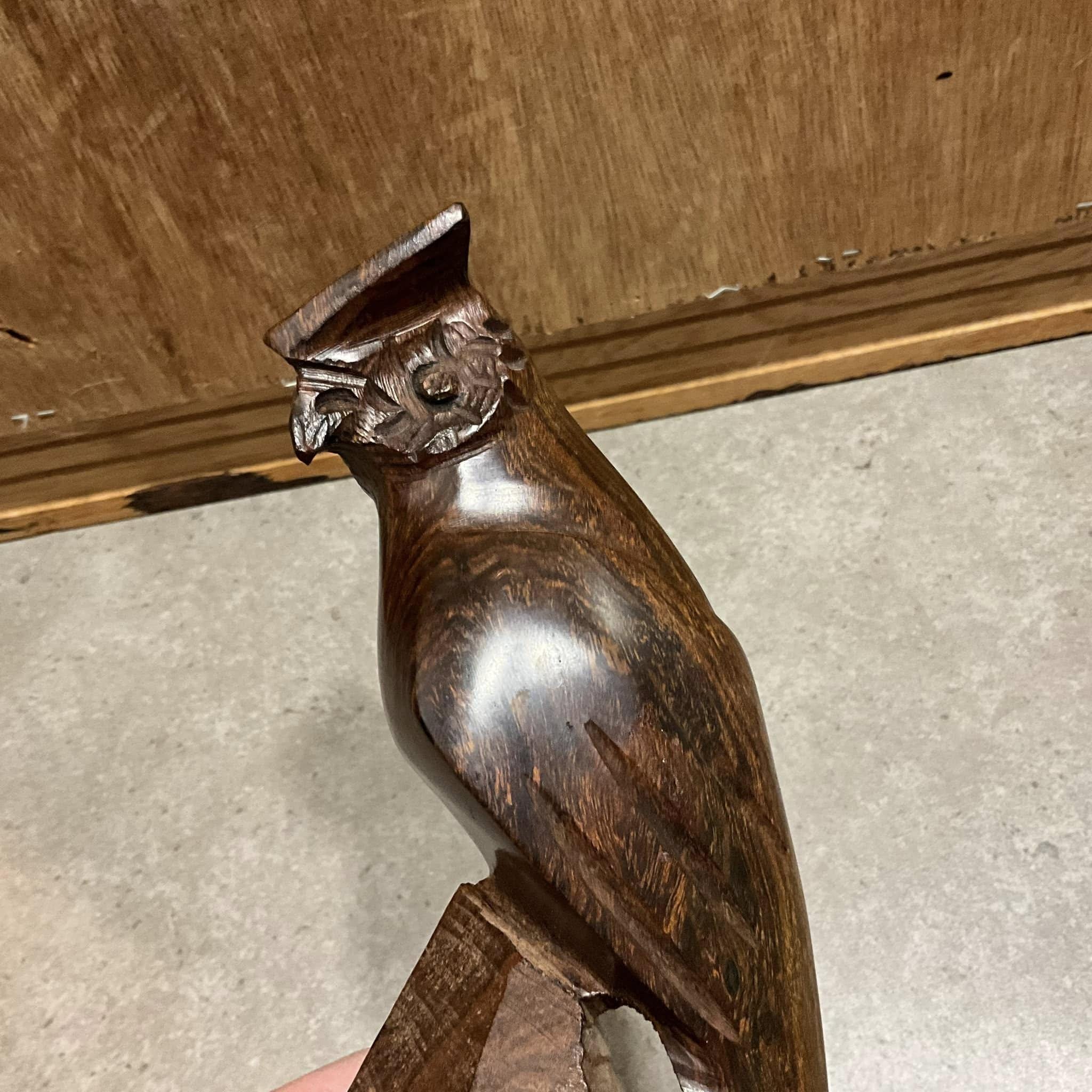 Carved Wood Owl Figurine – Unique Décor Piece
