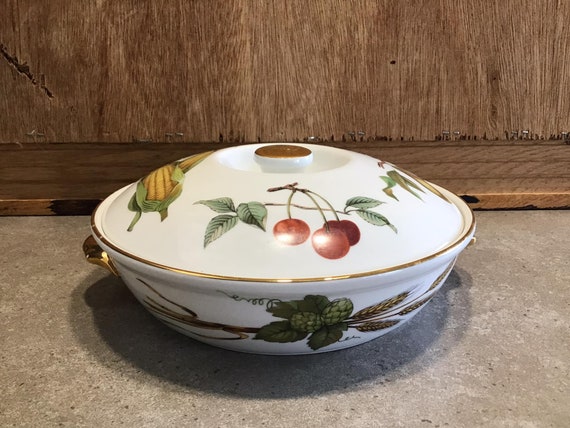 ロイヤルウースター　キャセロール　イブシャム　ヴィンテージ　蓋付き ヴィンテージ ロイヤルウースター イヴシャム ゴールド 磁器 蓋付き