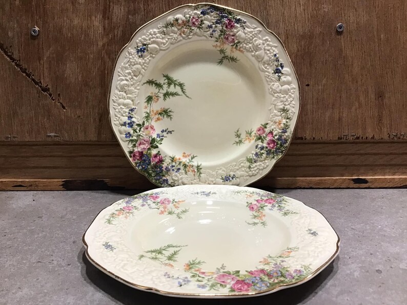 2 Crown Ducal Florentine ROSALIE Plates Made in England. Etsy