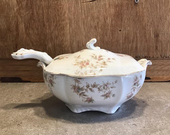 Royal Semi Porcelain, Johnson Brothers, Small Covered Sauce Bowl, Made in England