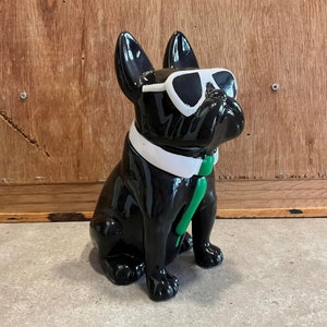 陶器 犬の彫刻 茶色 首輪付き 【公式通販】