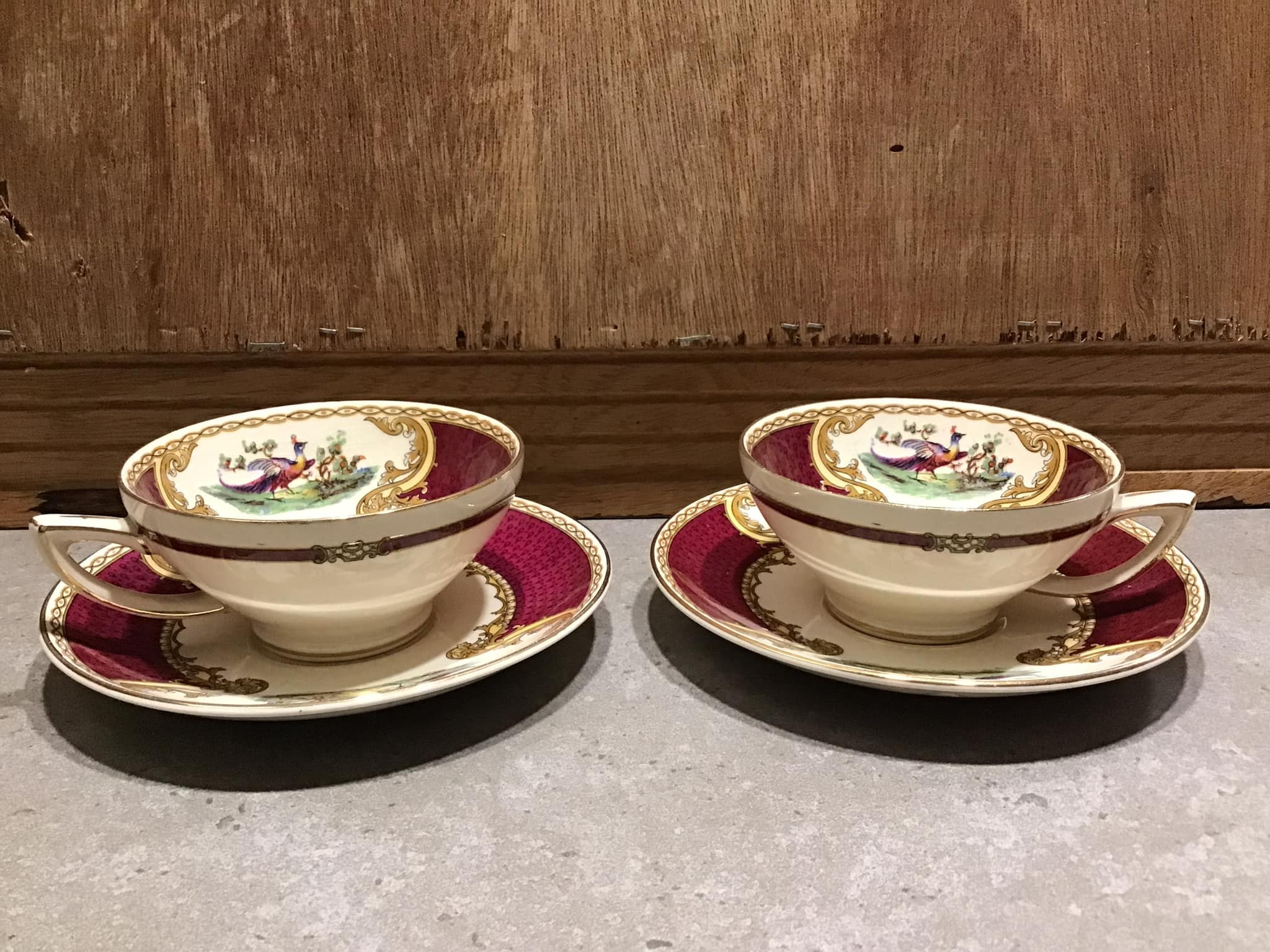 生まれのブランドで Myotts Royal Crown - Etsy Canada 工芸品