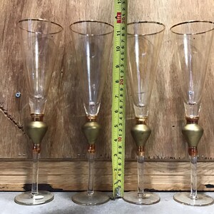 Bicchieri da champagne con stelo gorgogliante color oro e dettagli in vetro ambrato Bicchiere da cocktail in stile Hollywood Regency Great Gatsby immagine 5