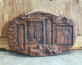 Vintage kleiplaat sculptuur