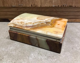 Vintage Onyx jewellery or trinket box home decor