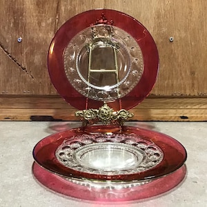 2 Indiana Glass, Kings Crown, 8.3&quot; Salad or Luncheon Plates/Set of 2/Ruby Flash Thumbprint Plates