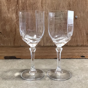 Cristal d&#39;Arques-Durand French Crystal Wine Glasses/Barware/ Set of 2