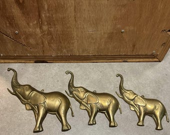 ヴィンテージ真鍮製象の置物 - 幸運の鼻を上げた装飾品、3個セット