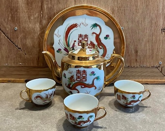 Vintage Chinese Dragon and Phoenix Teapot With Cups and