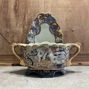 Antique Japanese Satsuma Moriage Bowl with Tray: Hand-Painted Gold Gilding