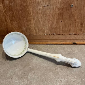 Vintage ceramic Ladle, White, floral, chintz
