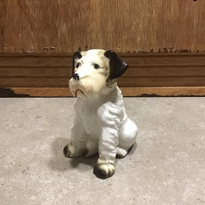 ワイヤーフォックステリア　陶器　置物 陶器製 犬置物 ワイヤーフォックステリア トライカラー 新品