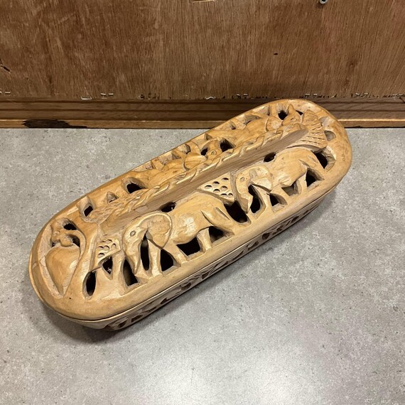 木製象の置物 彫刻模様付き ヴィンテージ彫刻が施された象の木製蓋付き収納ボックス、木製小物入れ