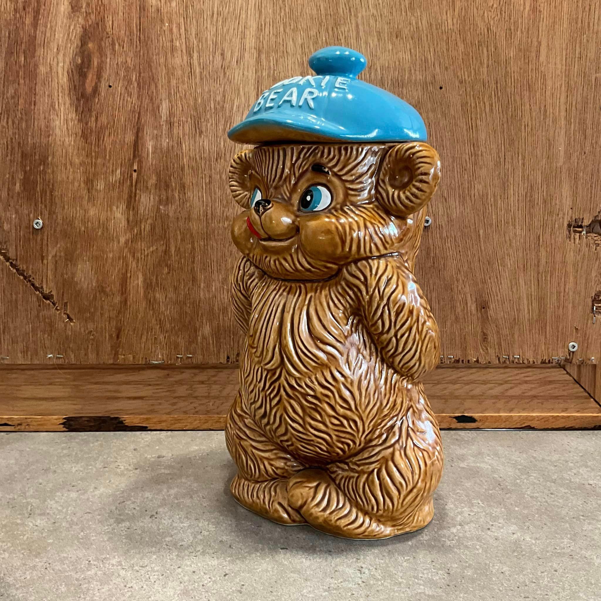 青い帽子をかぶったヴィンテージ風セラミック製クマ型クッキージャー