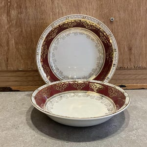 Crown Ducal Bowls: Burgundy Laurel & Gold Floral Design (Set of 2)