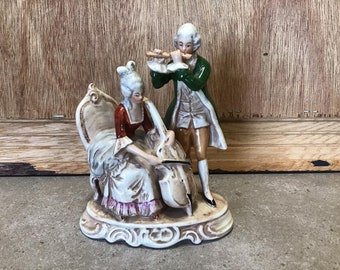 Deutsche Vintage Porzellanfigur im Stil des 18tes Jahrhunderts