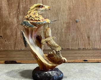 ヴィンテージ木彫り鷲の置物：無垢材の像 - Etsy 日本