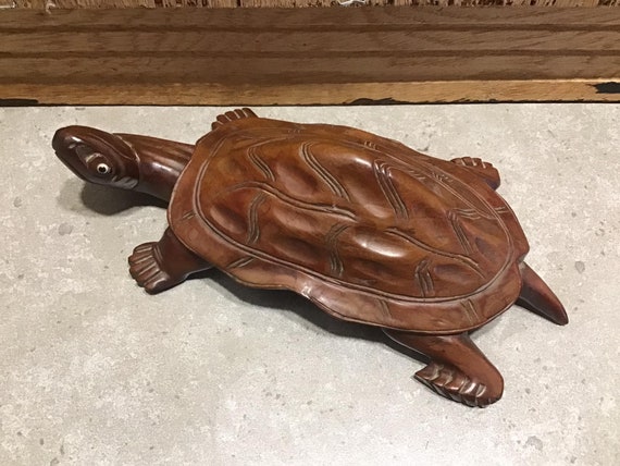 木彫りの亀の置物：風水装飾（幅8インチ×奥行き4インチ） - Etsy 日本
