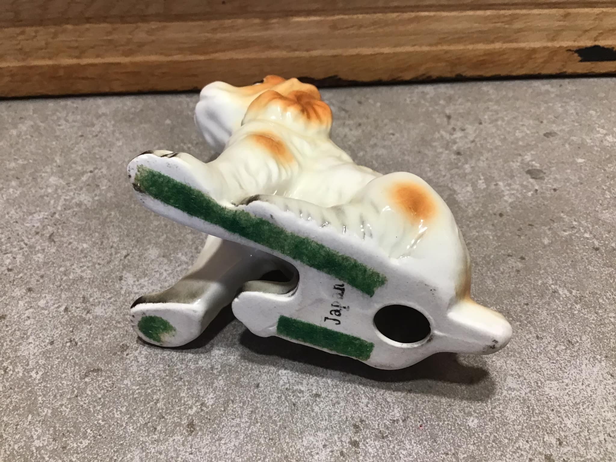 日本製のヴィンテージ陶器製犬コッカースパニエルのコレクター向け動物