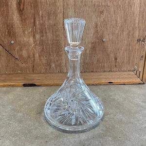 Kristallen Karaf Pinwheel Ouderwetse zware vintage "Geslepen KRISTALLEN Glazen KARAF met Stop Art Deco Bar Cart Accessoires