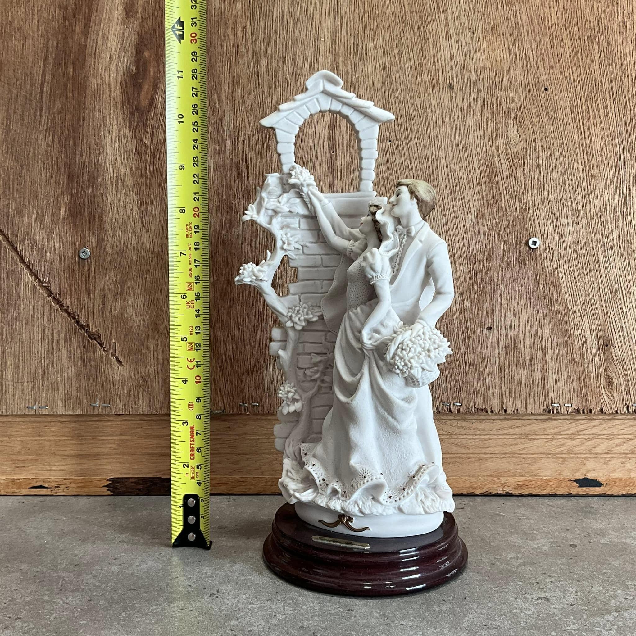 S342 プーケベリ ウノ・ウェステルベリ 抱き合うカップル アートガラス 置物 Giuseppe Armani Art Sculpture Married Couple With Bouquet Figurine