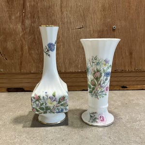 Aynsley Bud Vase, Wild Tudor, Floral, Vintage Fine English Bone China, Made In England, Set of 2