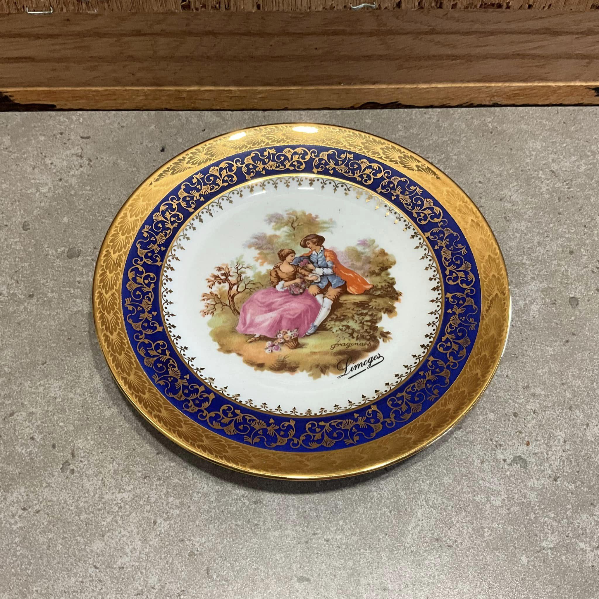 リモージュ・フラゴナール磁器プレート：コバルトブルーと金彩