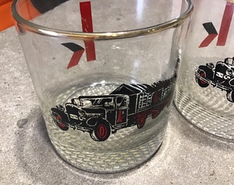 3 Vintage Whisky Glasses Car Liqueur Glasses Barware Classic Car Brandy Glasses, Classic Car Gift, Collectible Drink Glasses Set of 3