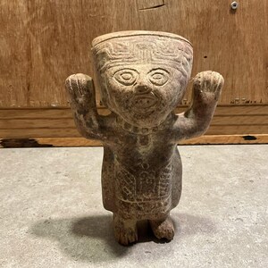 Figura vintage peruana estilo Chancay Cuchimilco - Estatua precolombina de terracota - Cerámica tallada a mano - Decoración sudamericana