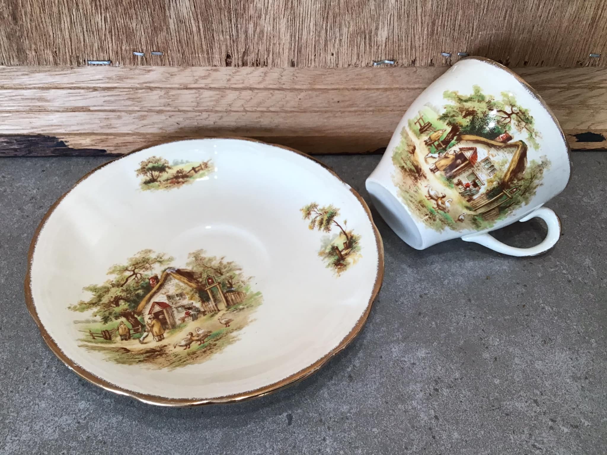 ヴィンテージ アルフレッド ミーキン ティーカップ＆ソーサー