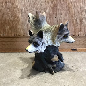 3 Wolfs Heads Bust Sculpture