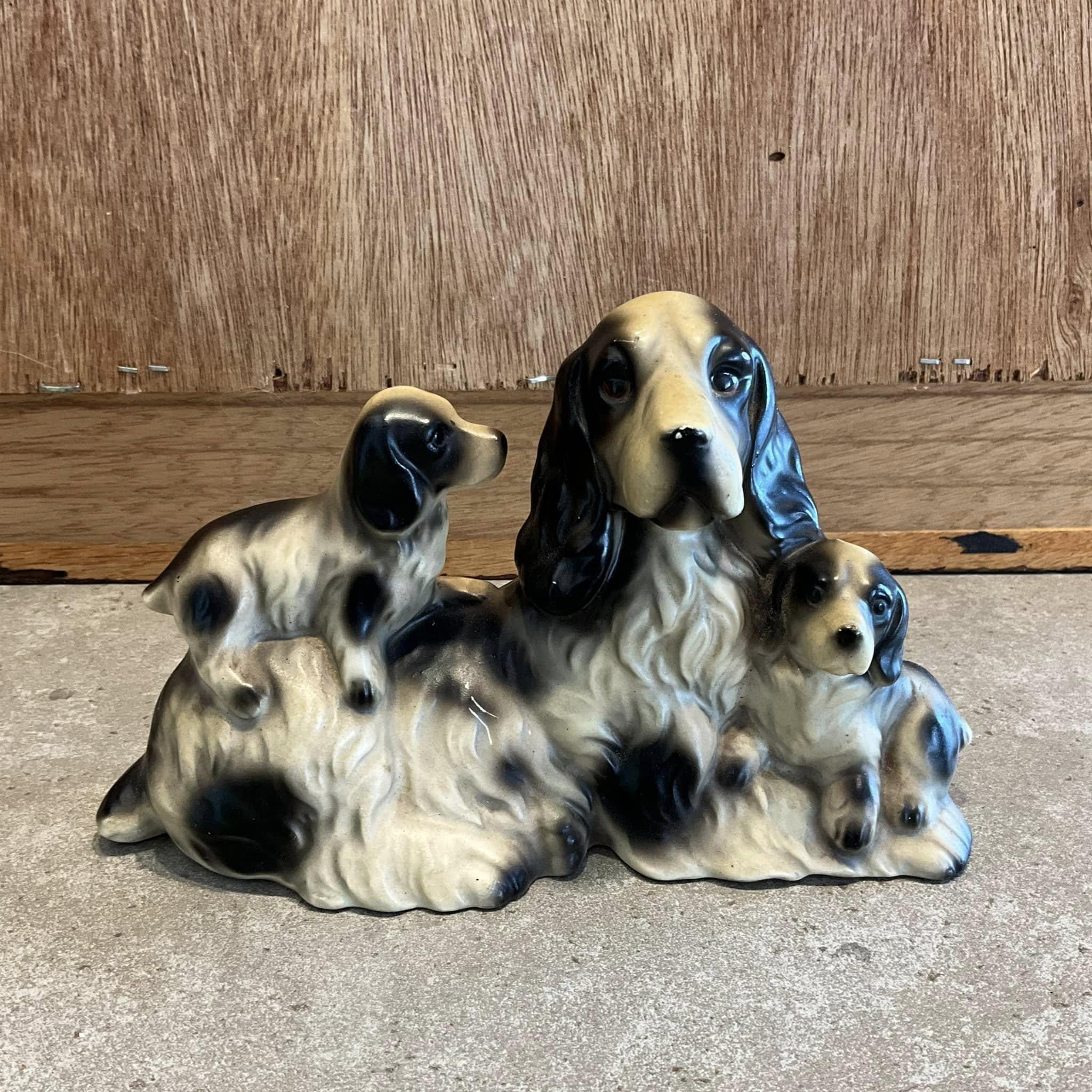 ヴィンテージ コッカー スパニエルの母犬と子犬 2 匹の置物 - Etsy 日本
