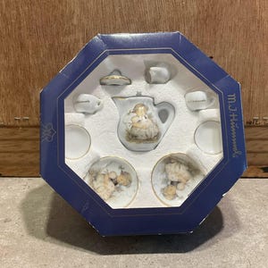 Vintage Hummel Germany Mini Tea Set Reutter Porzellan Porcelain Miniature Set in Original Box