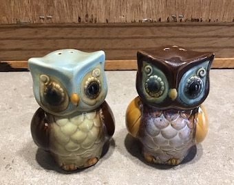 Owls Salt & Pepper Shakers Ceramic  Figurines