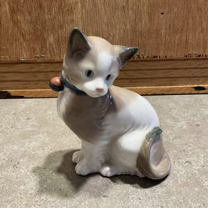 Lladro Cat Figurine - Etsy Israel