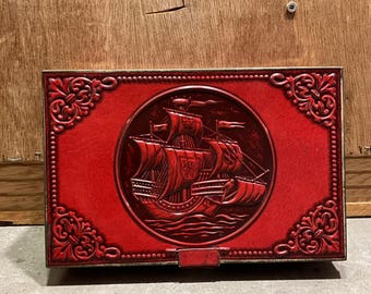 Vintage Holland Shabby Chic TINS Box Metal Embossed Litho