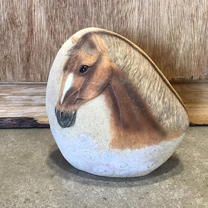 Brown Horse Home Decor