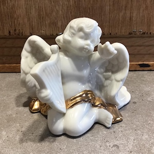 Vintage Cherub Angel Figurine White Ceramic Angel Cherub Gold Sash Statue, Vintage Winged Angel, Religious Decor, Ceramic Angel Sculpture