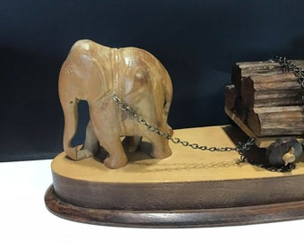 Tête d'éléphant en teck, Thaïlande. , Années 1990, Bois