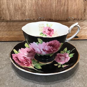 Vintage Royal Albert American Beauty Black with Big Pink Rose Teacup and Saucer, Royal Albert Tea Cup and Saucer Bone China Rose Pattern