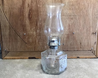 Vintage Clear Glass Oil Lamp by Lamplight Farms Horse and Buggy motif/Lamplight,Rustic Primitive Lighting Country Industrial Farmhouse