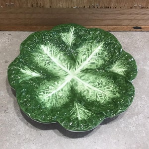 Vintage Italian Cabbage Leaf 8&quot; Dark Green Ceramic Cabbage Plate Made in Italy