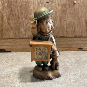 Genuine Wood Carving Figurine by ANRI, Made in Italy