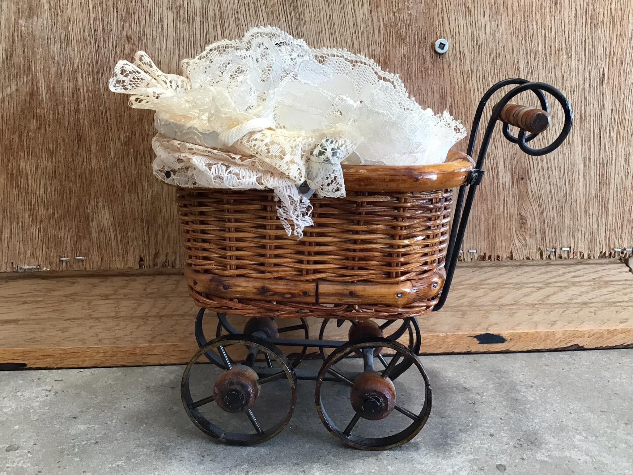 Antique victorian baby carriage - Etsy 日本