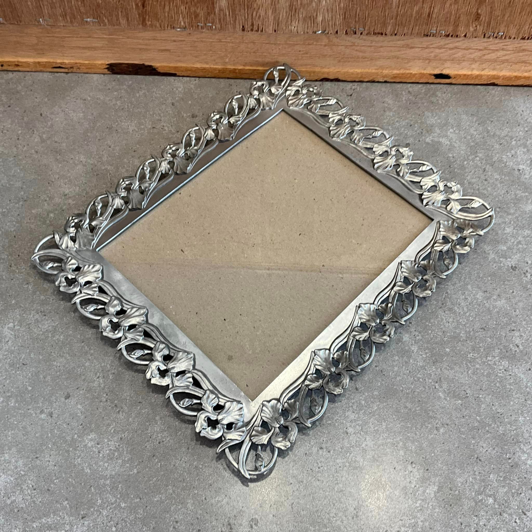 ヴィンテージ シーガル ピューター フォトフレーム - 花柄デザイン