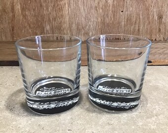 2 Schwarze Flasche Whisky Gläser, Barware