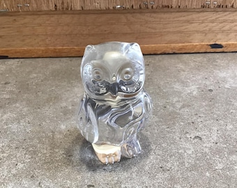 Vintage Princess House 24% Lead Crystal Owl Figurine Clear Glass Paperweight